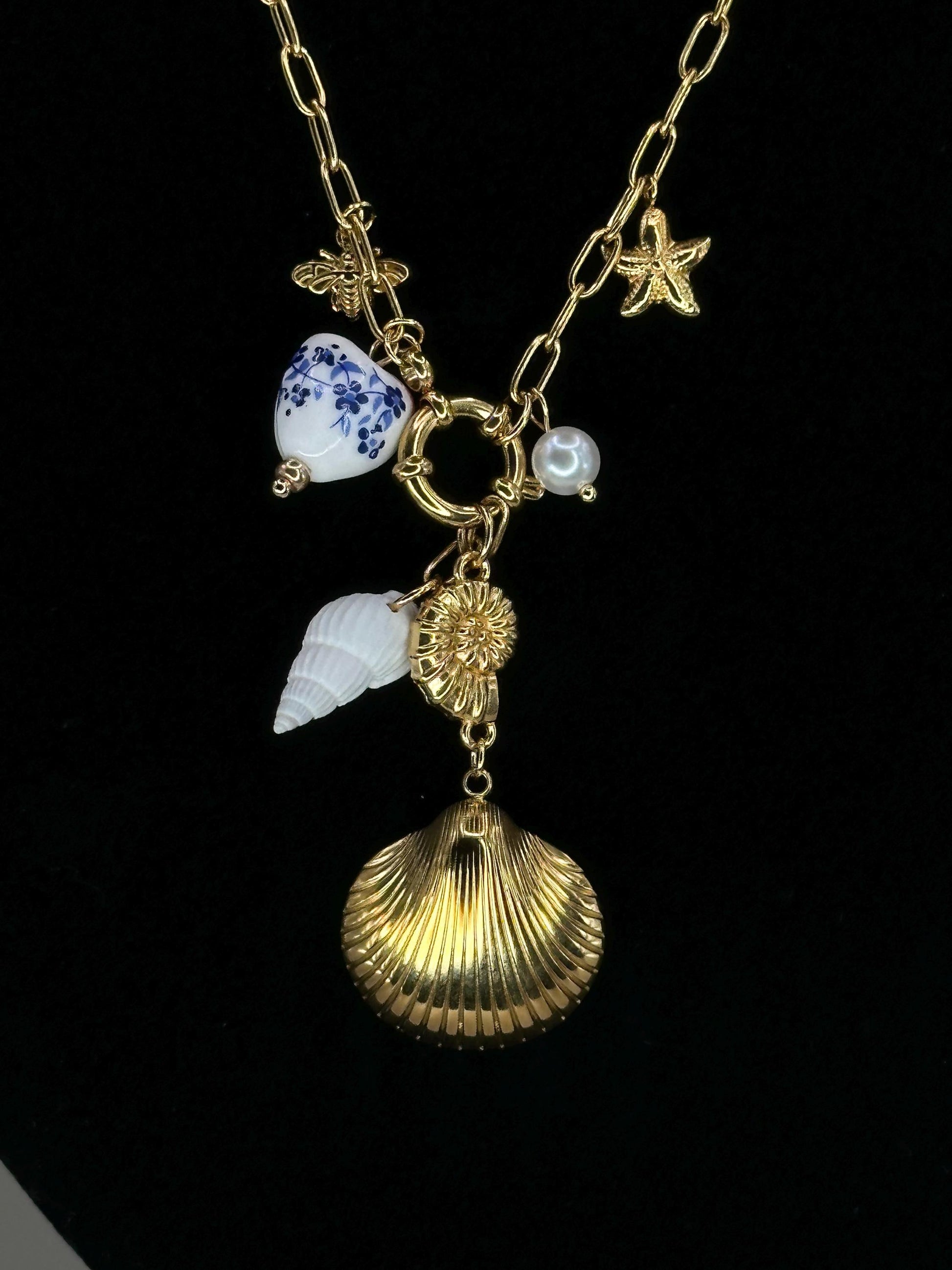 Gold Plated Waterproof Seashell Drop Pendant Necklace – Coastal Charms on Chunky Chain minimalist jewelry