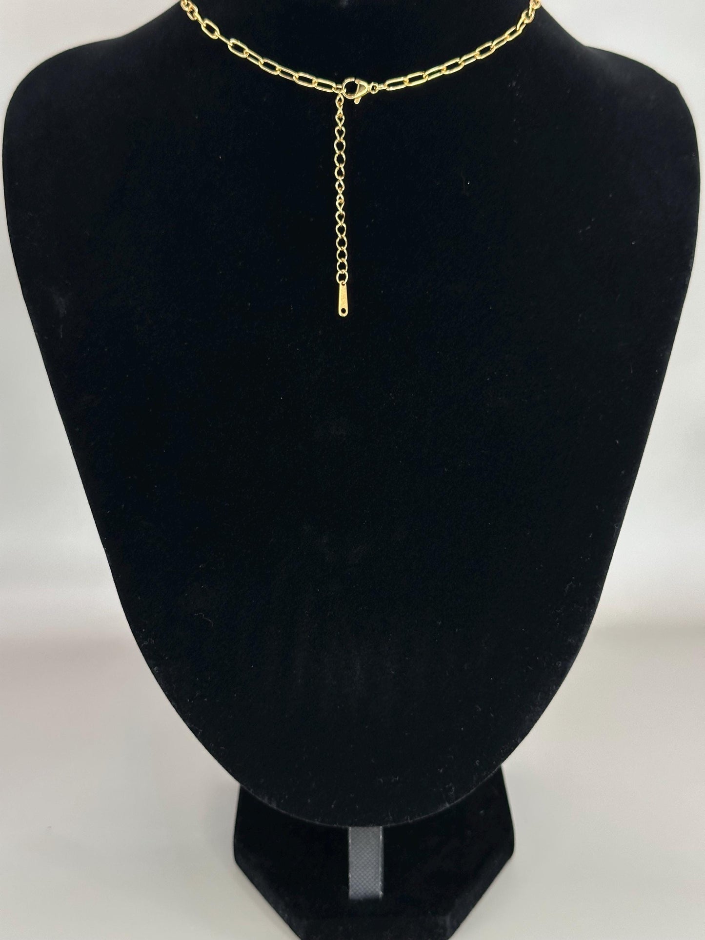 Gold Plated Waterproof Seashell Drop Pendant Necklace – Coastal Charms on Chunky Chain minimalist jewelry