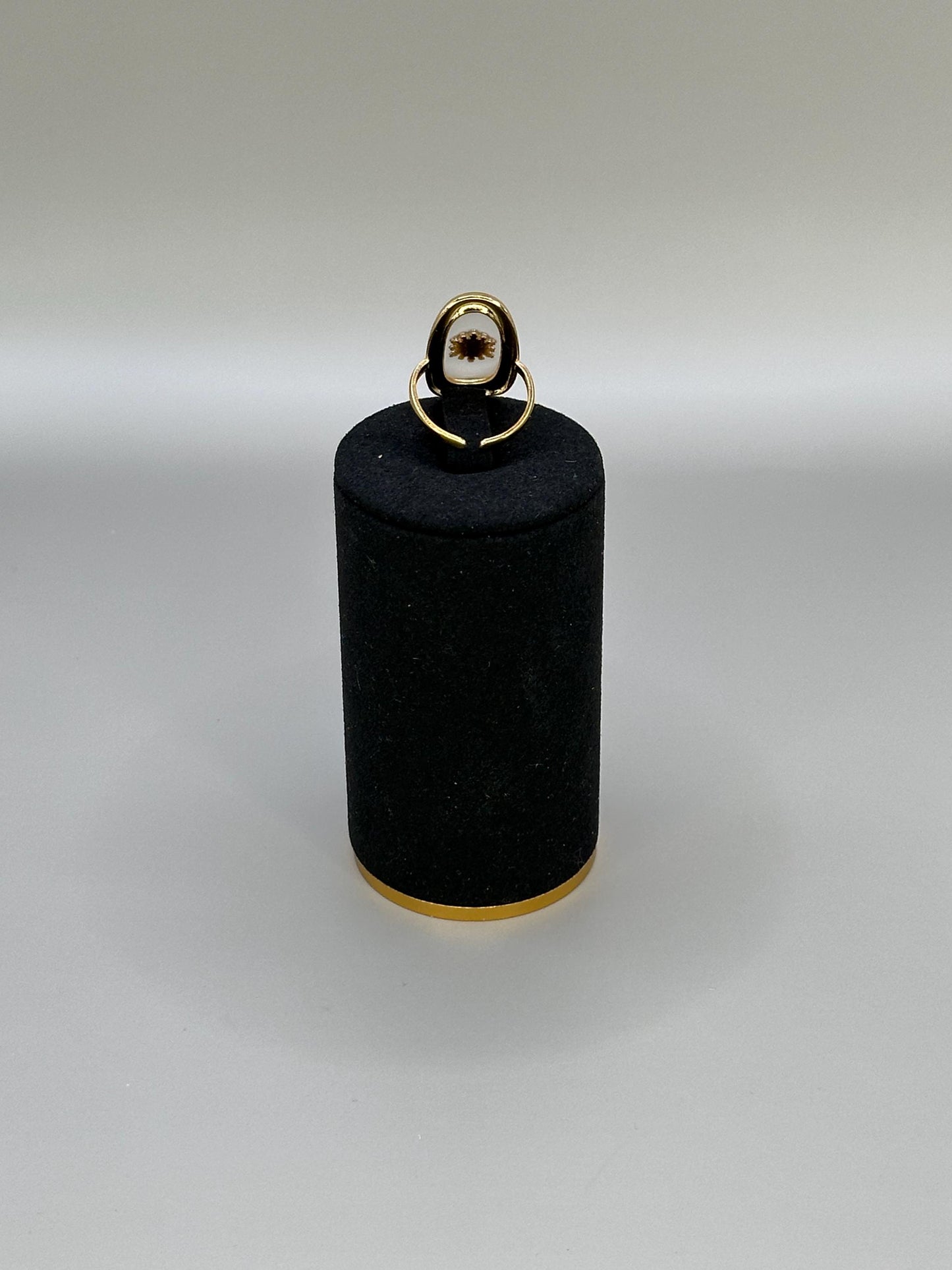 Gold Plated waterproof Ring Oval Sunburst minimalist Bold Statement Ring |