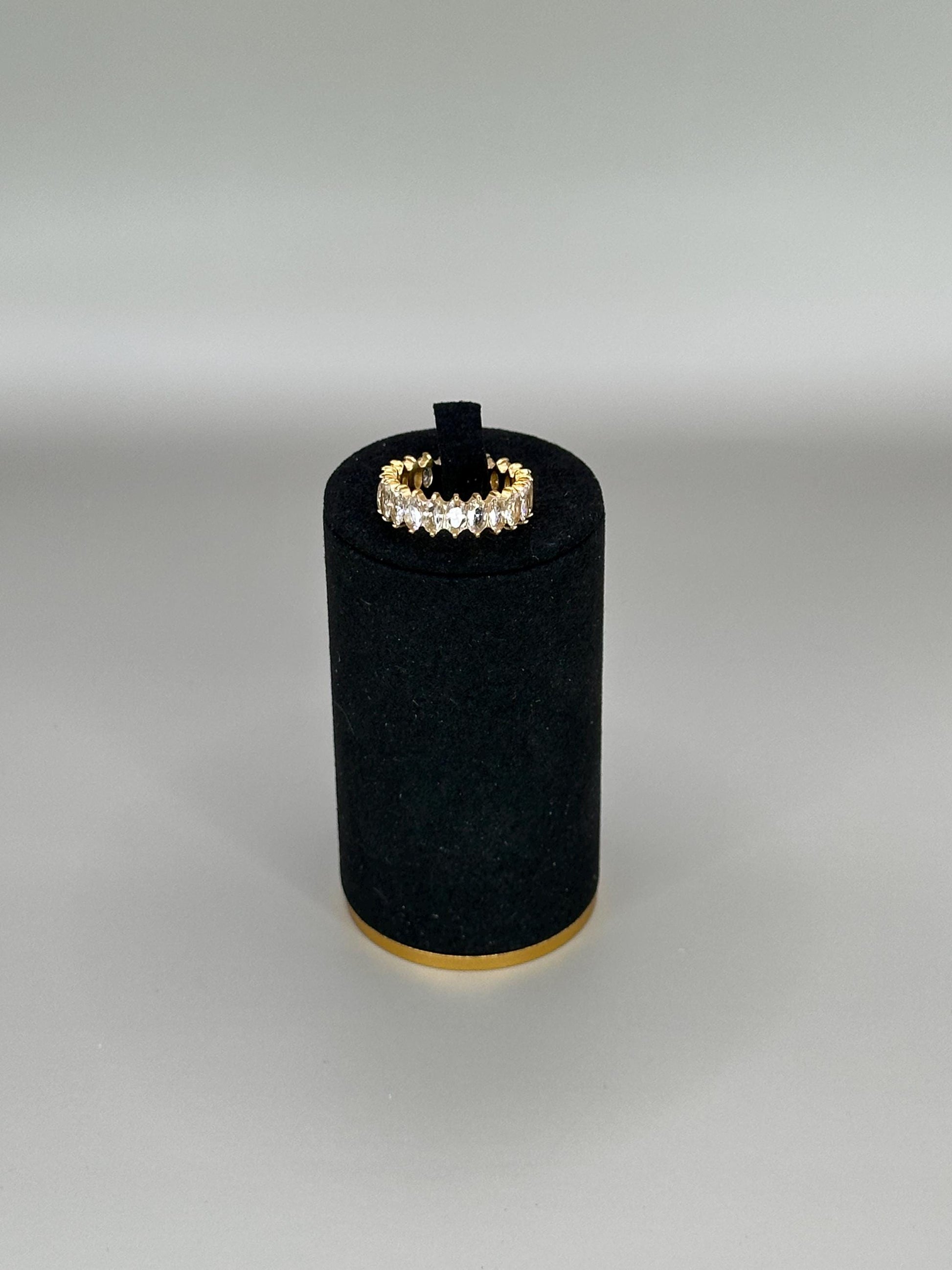 Gold Plated Waterproof Eternity Crystal Band – Hypoallergenic Minimalist Jewelry