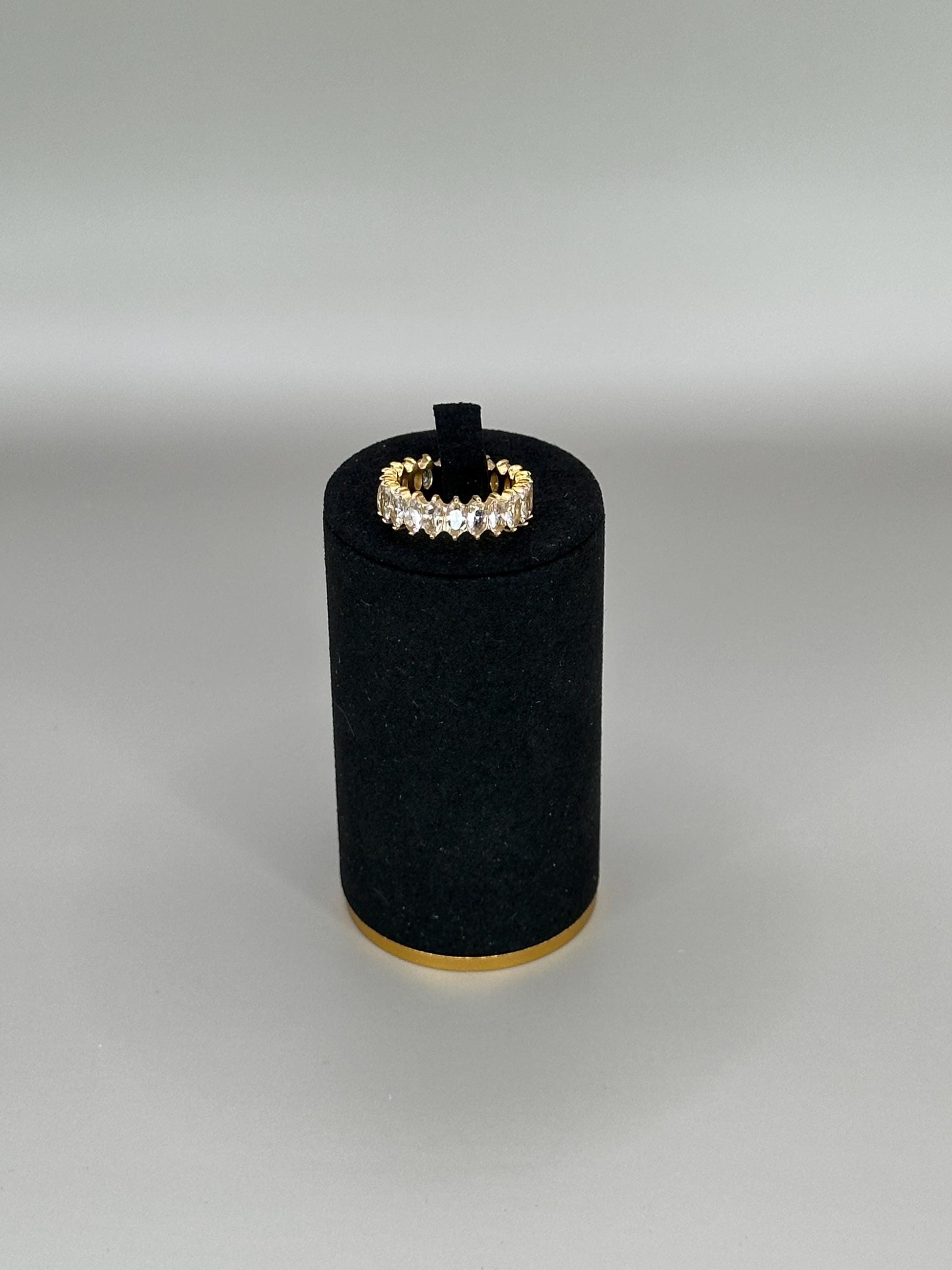 Gold Plated Waterproof Eternity Crystal Band – Hypoallergenic Minimalist Jewelry