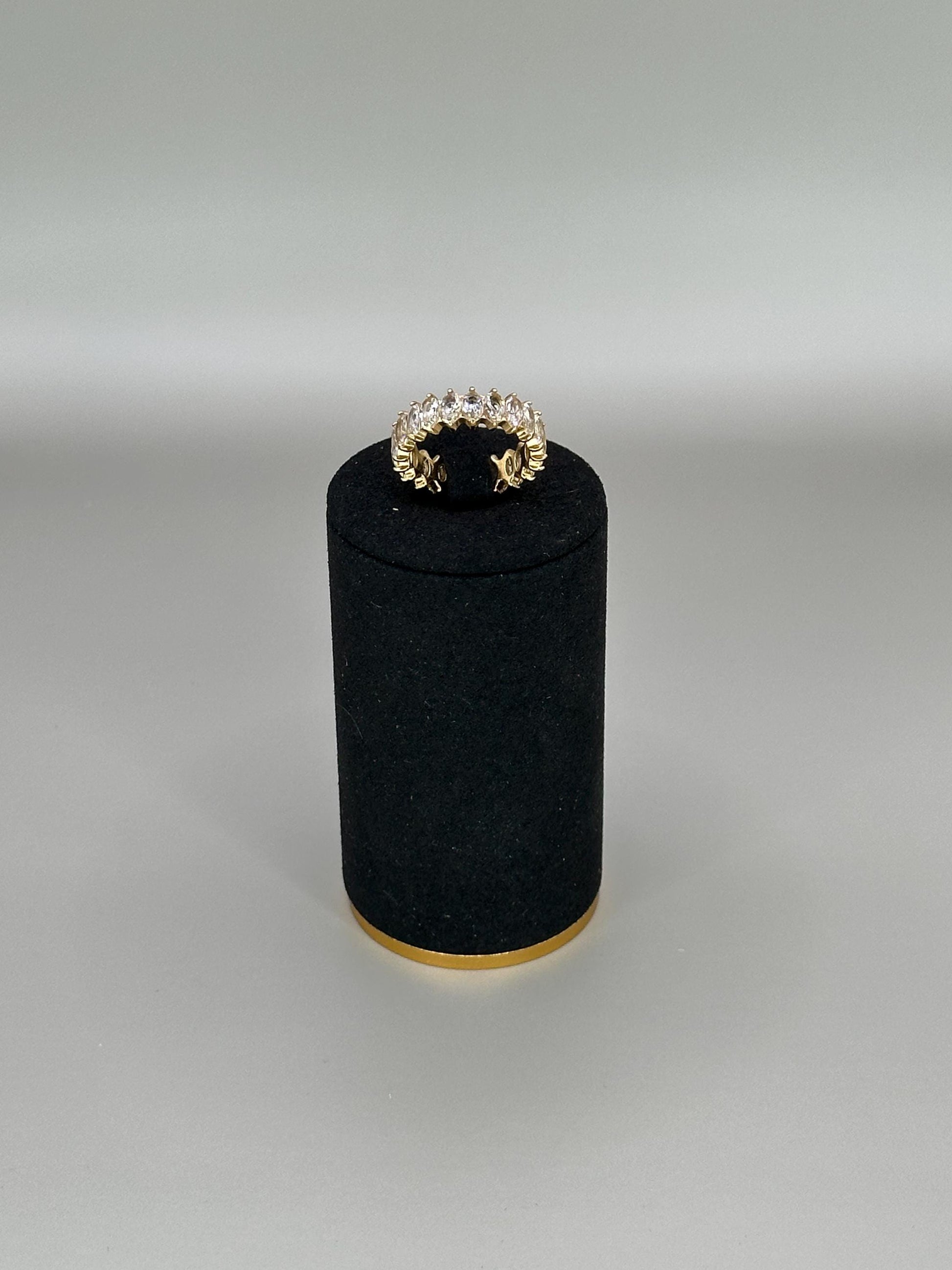 Gold Plated Waterproof Eternity Crystal Band – Hypoallergenic Minimalist Jewelry