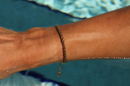Gold Plated Waterproof Rope Bracelet Hypoallergenic Minimalist Jewelry