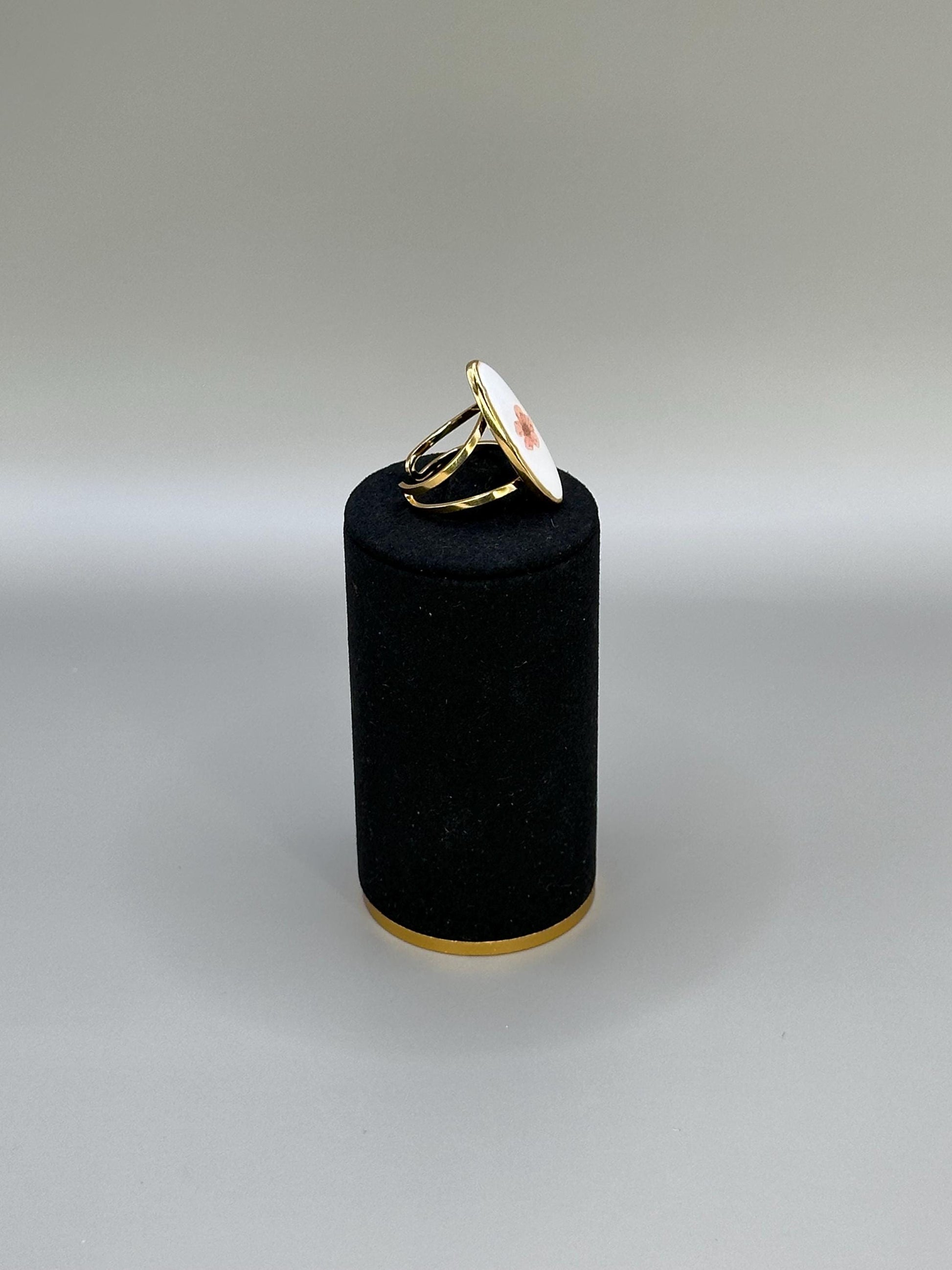 Gold Plated Pressed Flower Ring: Waterproof Adjustable Boho Jewelry