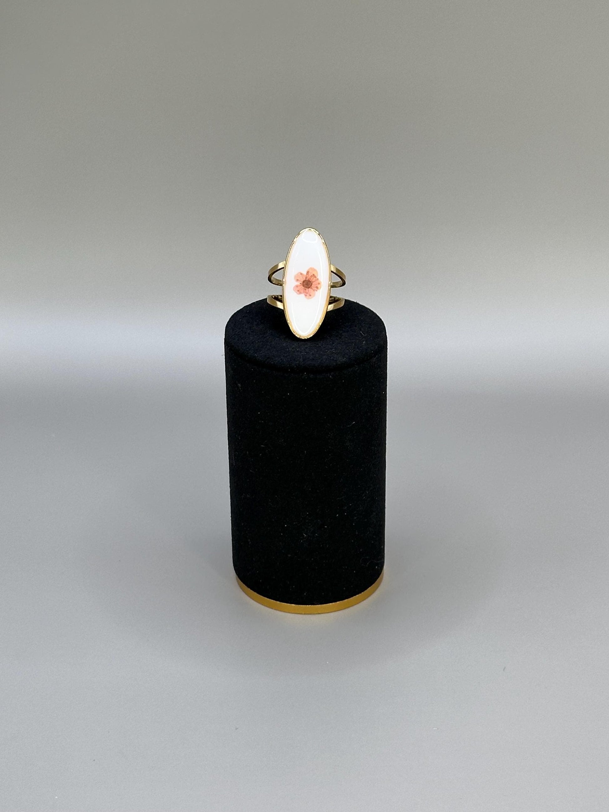 Gold Plated Pressed Flower Ring: Waterproof Adjustable Boho Jewelry