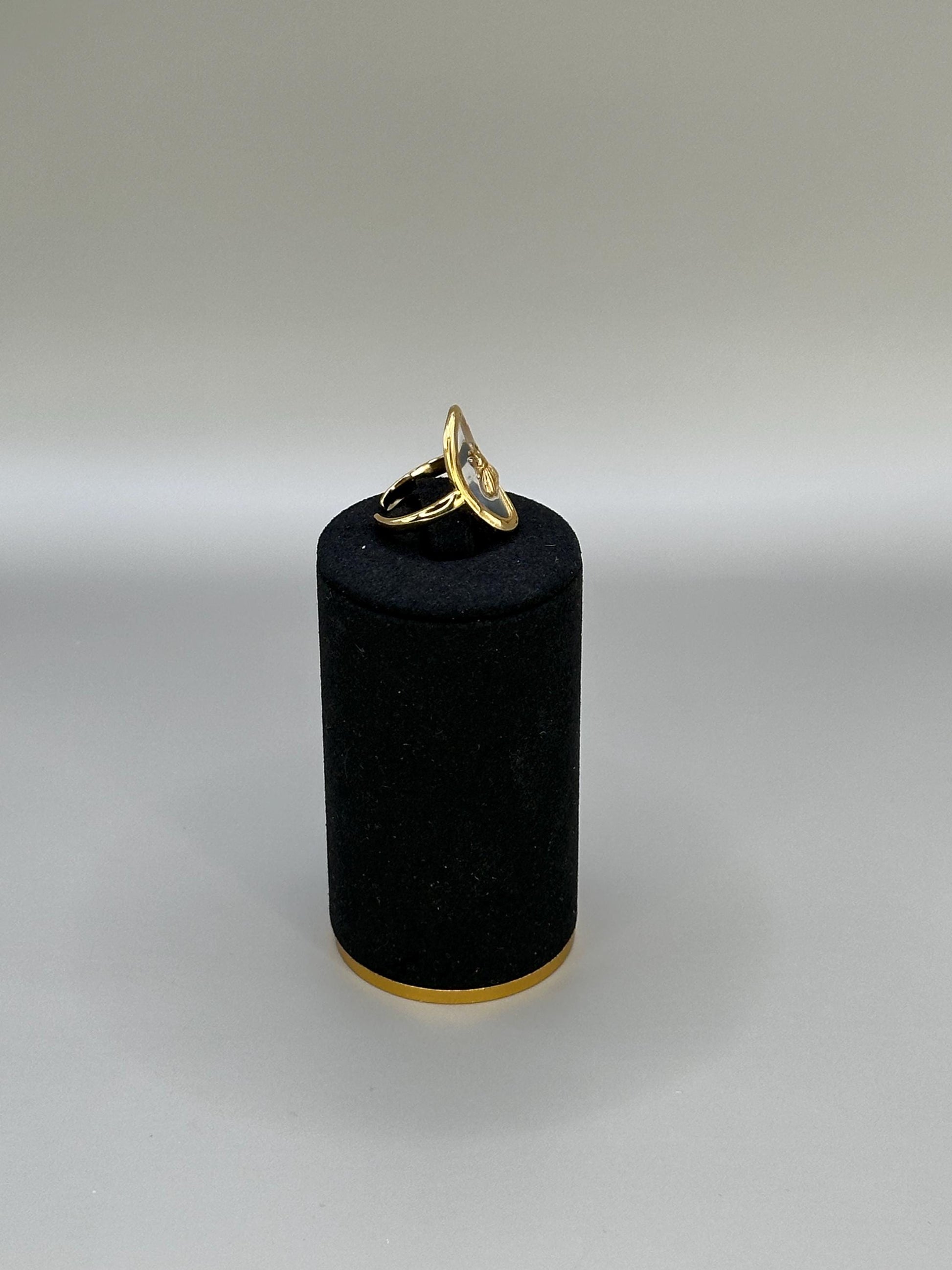 Gold Plated Waterproof Oval Ladybug Ring Hypoallergenic – Minimalist Jewelry