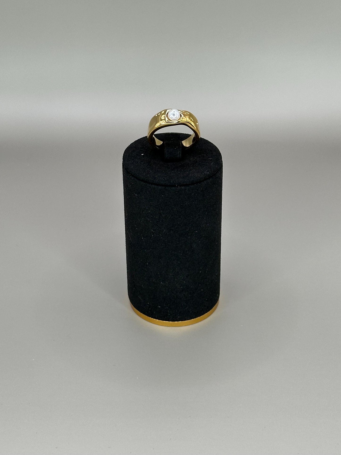 Gold Plated Waterproof Engraved Band Ring with Pearl – Hypoallergenic Adjustable Minimalist Jewelry