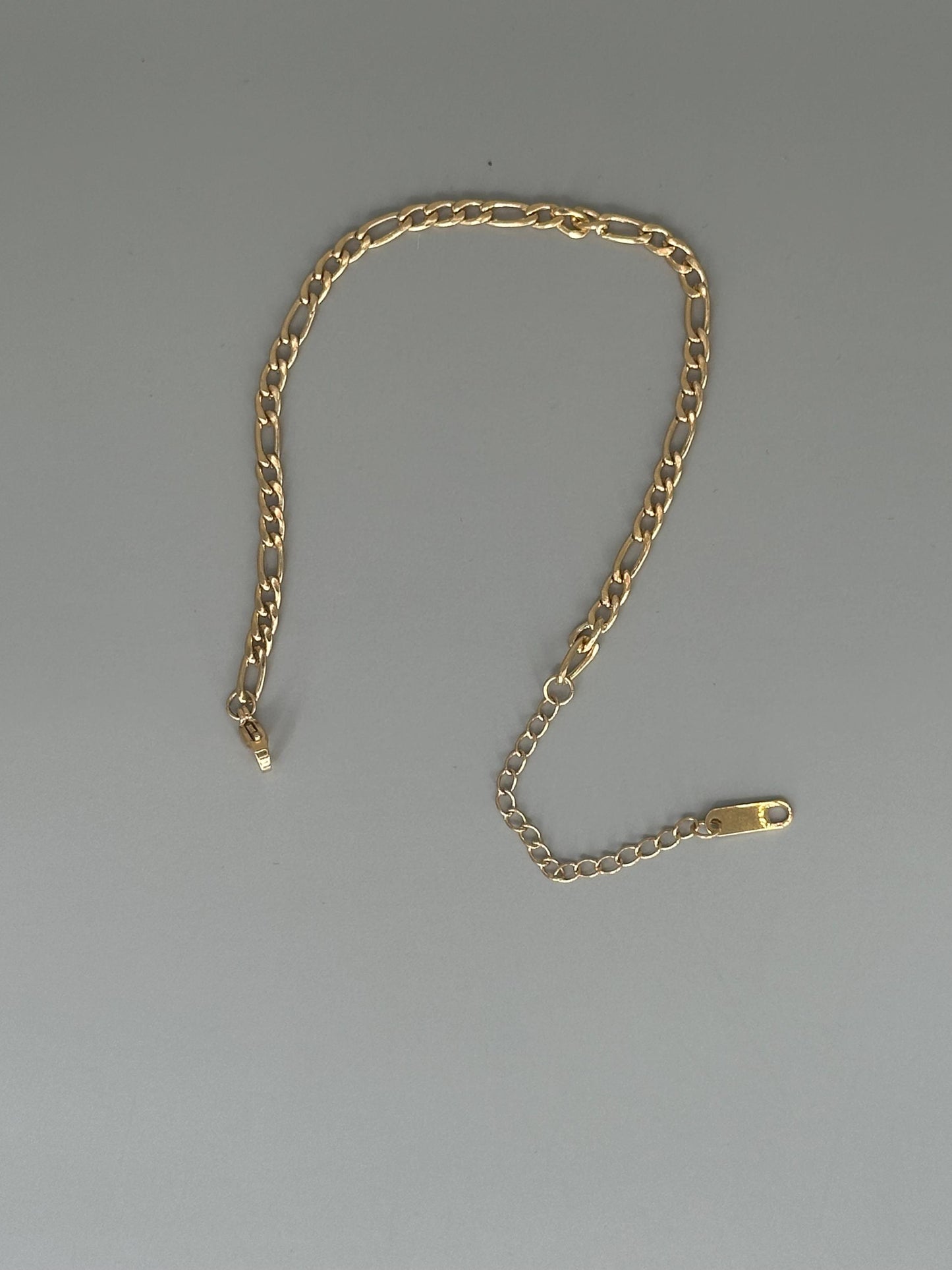 Gold Plated Waterproof Figaro Bracelet Hypoallergenic Minimalist Jewelry