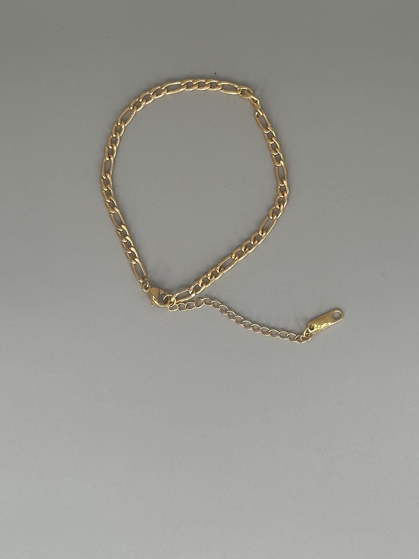 Gold Plated Waterproof Figaro Bracelet Hypoallergenic Minimalist Jewelry