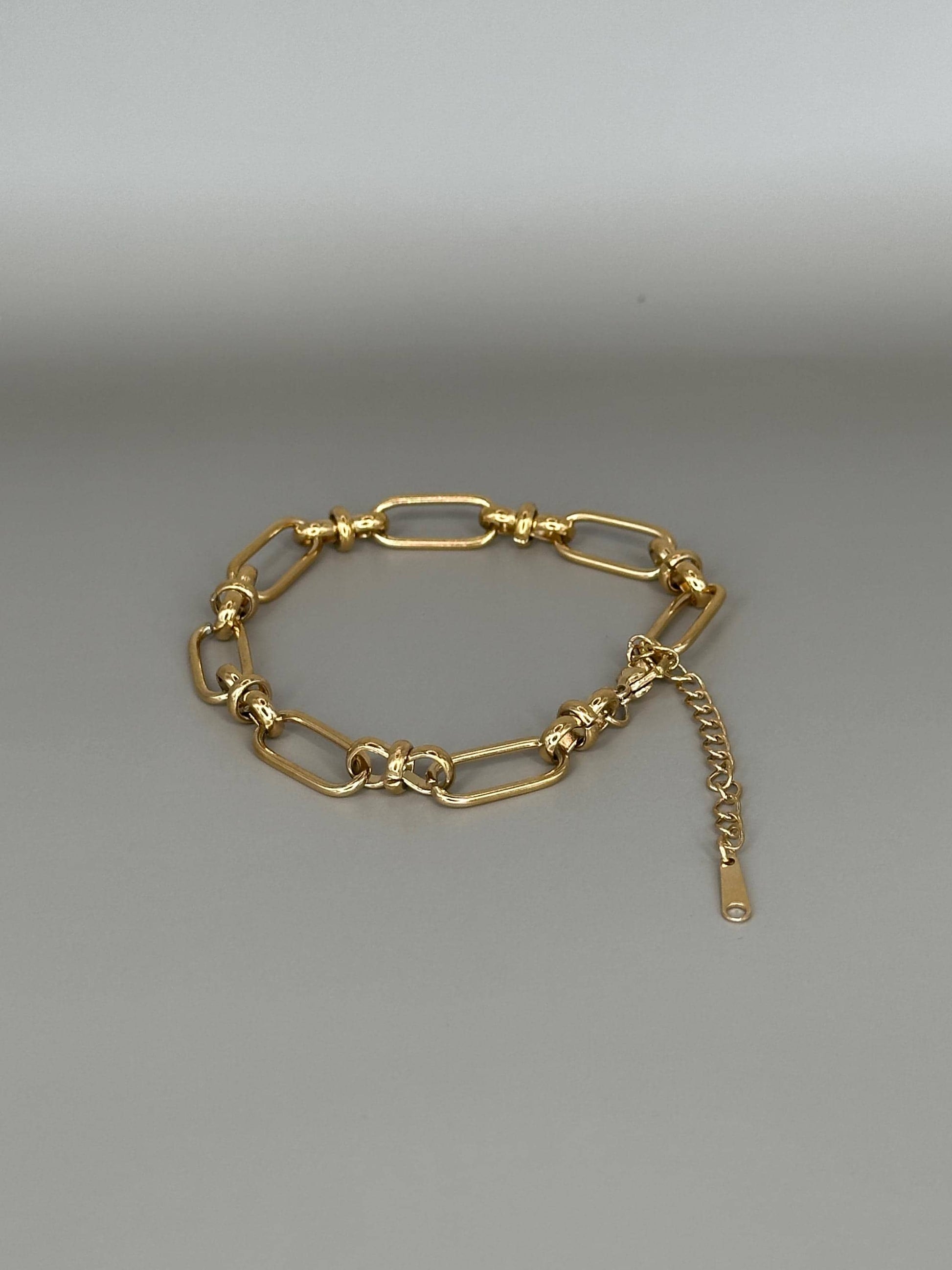 Gold Plated Waterproof Link Chain Bracelet – Hypoallergenic Minimalist Jewelry