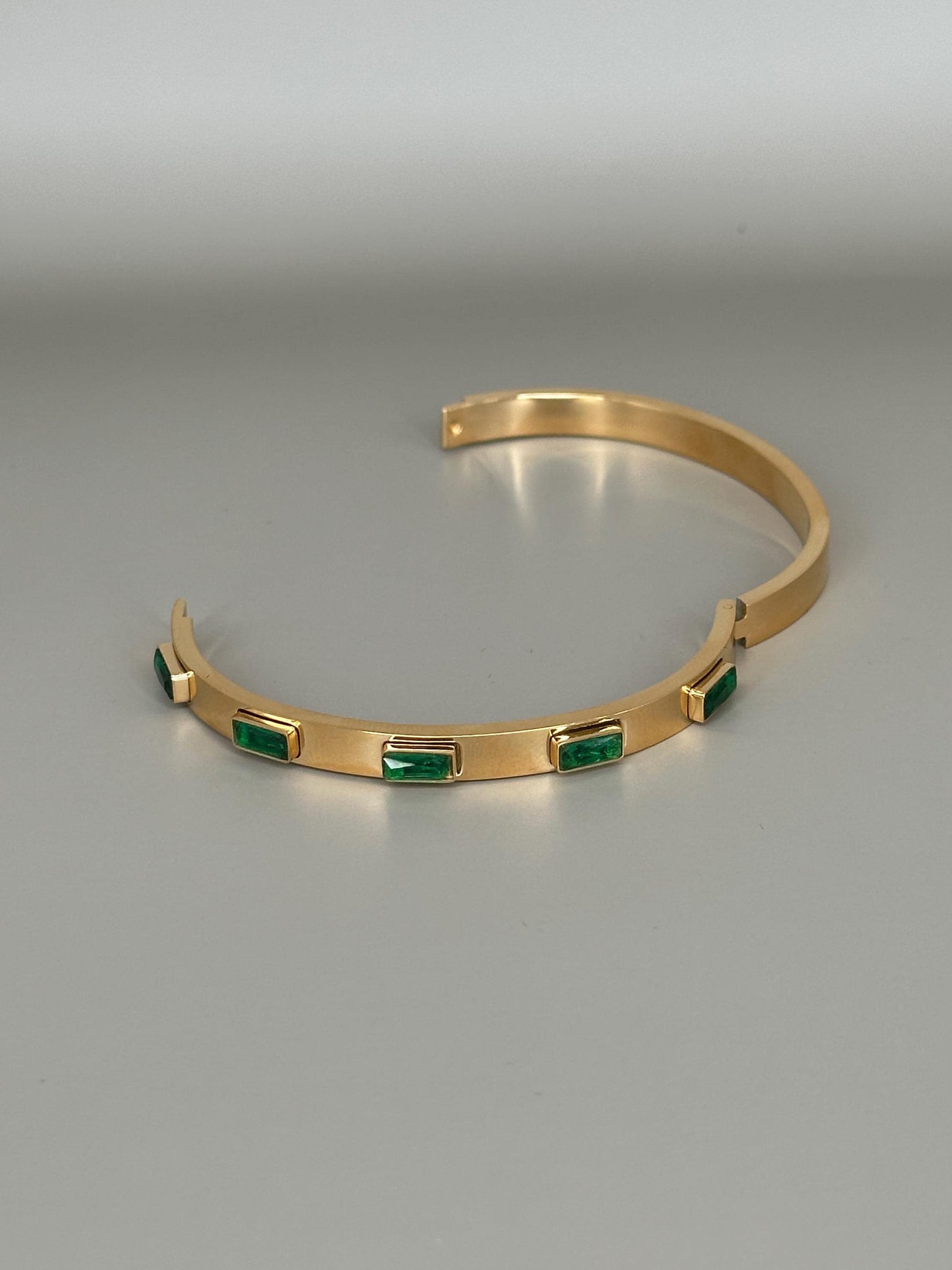 Gold Plated Waterproof Emerald Cuff Bracelet Hypoallergenic Minimalist Jewelry
