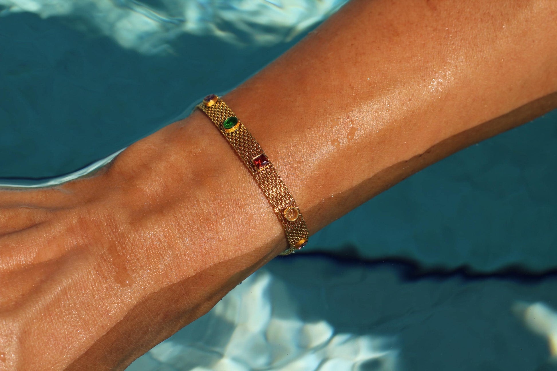 Gold Plated Waterproof Colorful Gem Mesh Bracelet Hypoallergenic Minimalist Jewelry