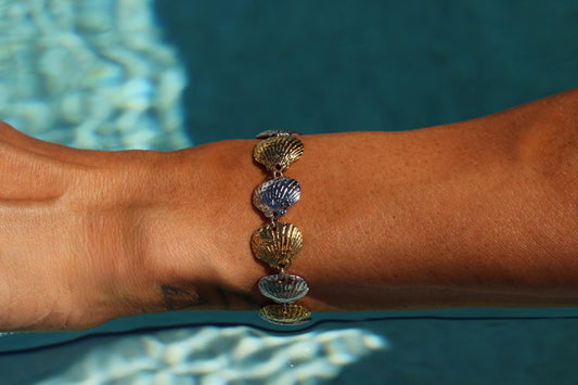 Gold & Silver Plated Waterproof Seashell Bracelet – Hypoallergenic Minimalist Jewelry