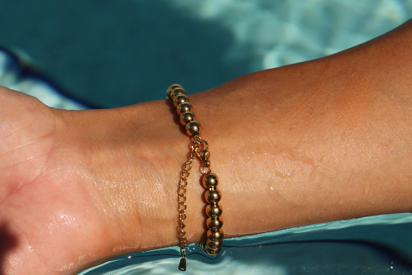 Gold Plated Waterproof Beaded Bracelet Hypoallergenic Minimalist Jewelry